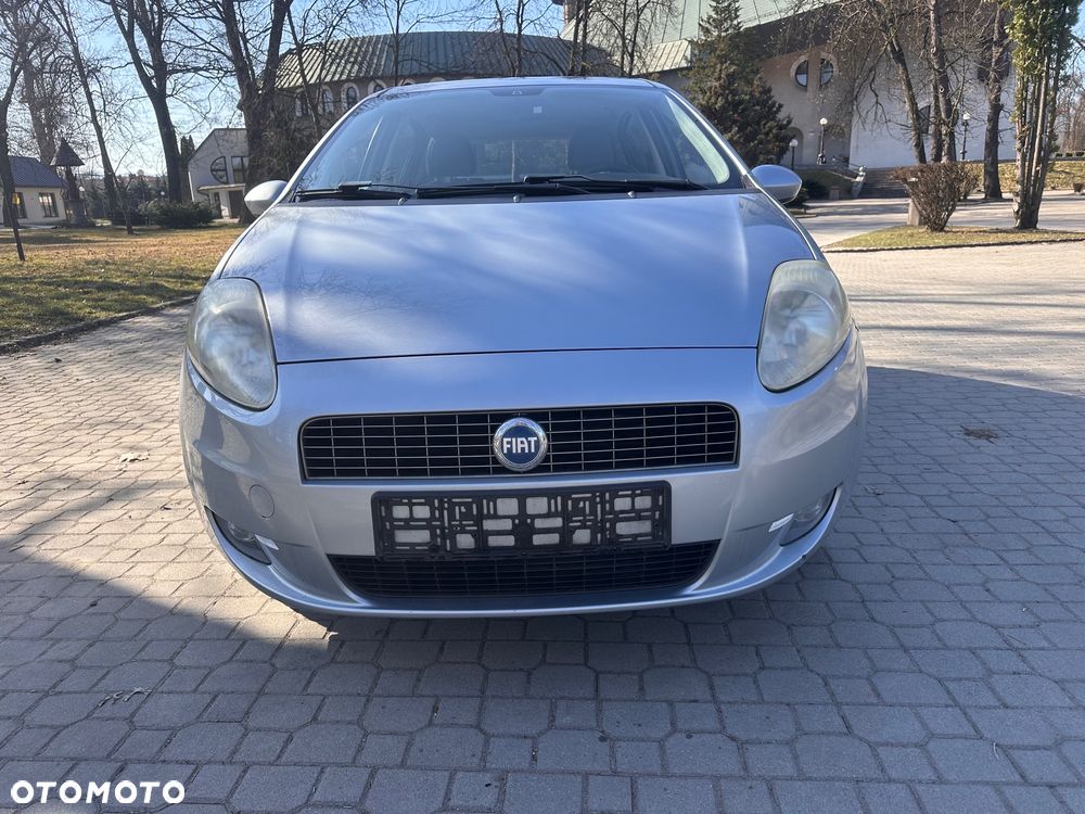 Fiat Grande Punto - 31