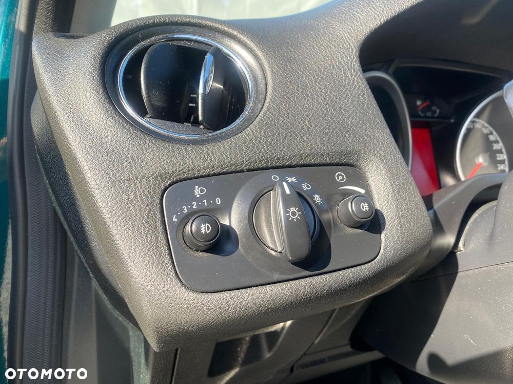 Ford Mondeo 2.0 TDCi Ghia - 23