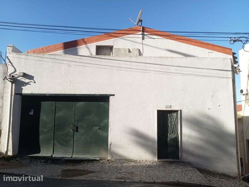 Arrenda sótão Armazém Camarate - Grande imagem: 2/9
