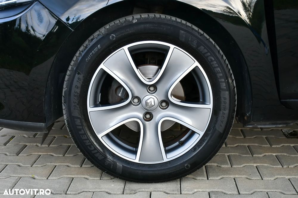 Renault Clio dCi 90 Dynamique - 12