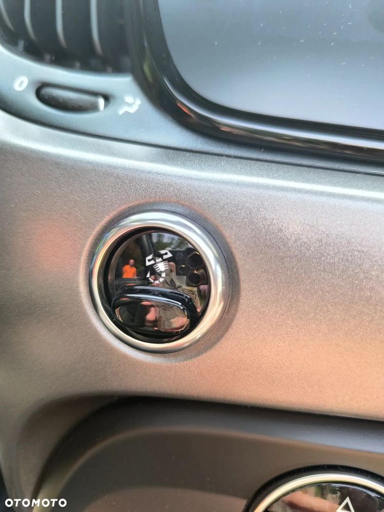 Abarth 595 1.4 T-Jet 16v Turismo - 11