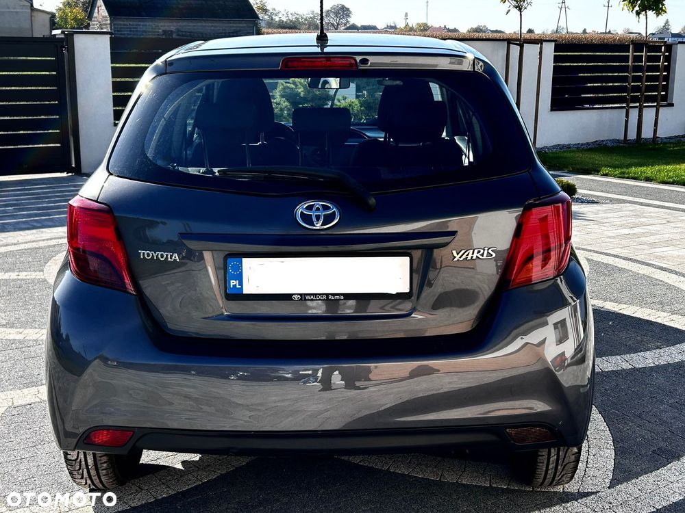 Toyota Yaris - 5