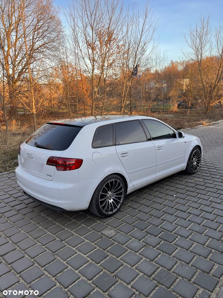 Audi A3 Sportback 1.8 TFSI Attraction S tronic - 8