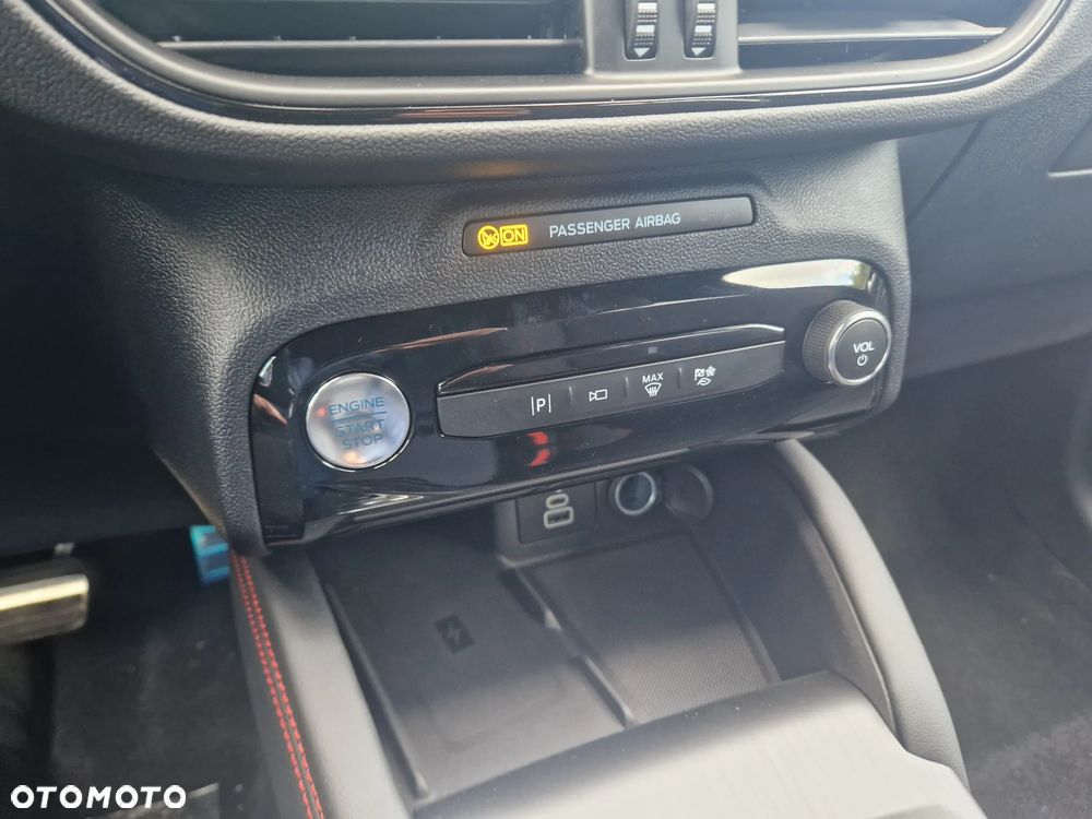 Ford Kuga 2.5 FHEV FWD ST-Line X eCVT - 26