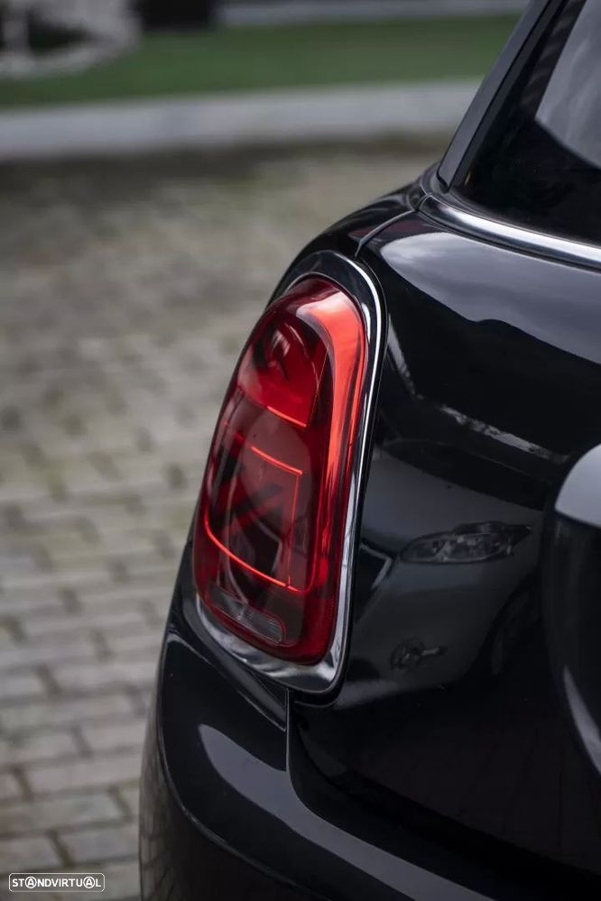 MINI 3 Portas Cooper D Auto - 26