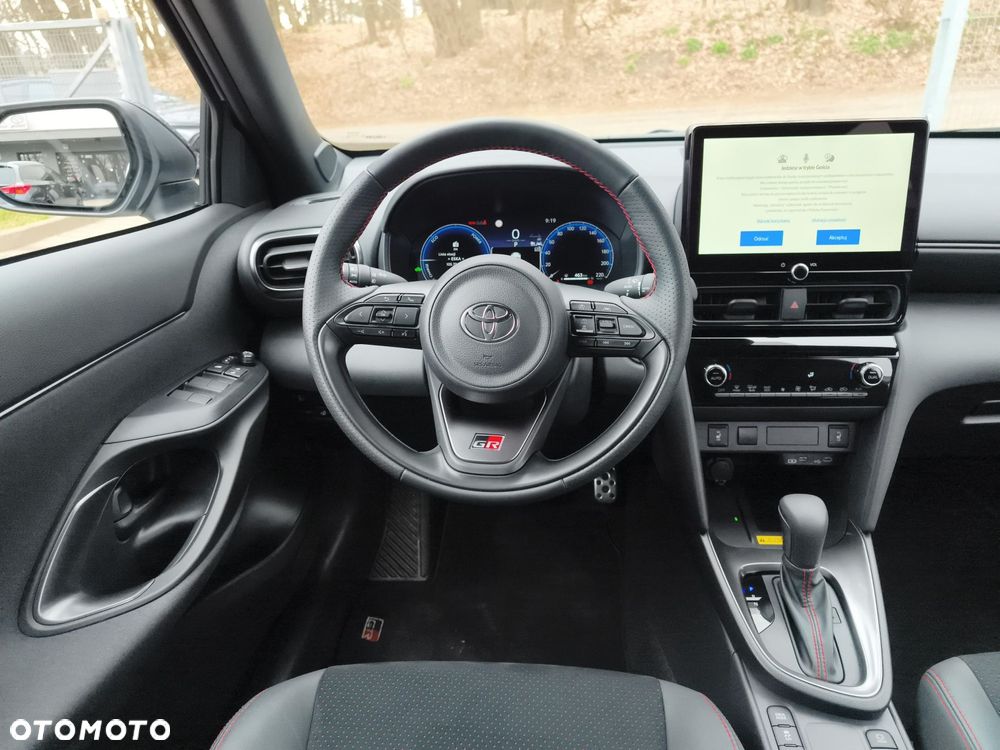 Toyota Yaris Cross Hybrid 1.5 GR Sport - 12