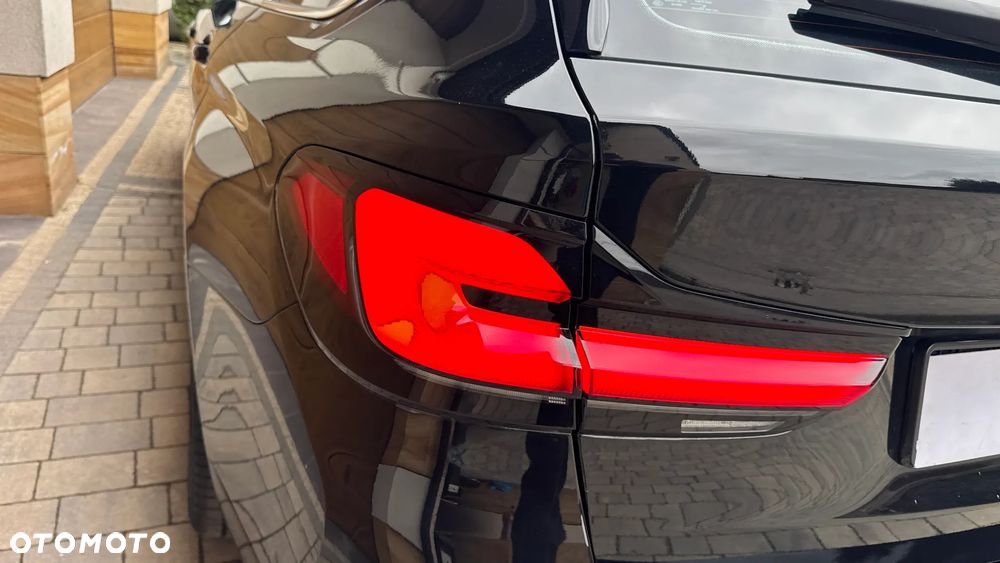 BMW Seria 5 520d Sport Line - 9