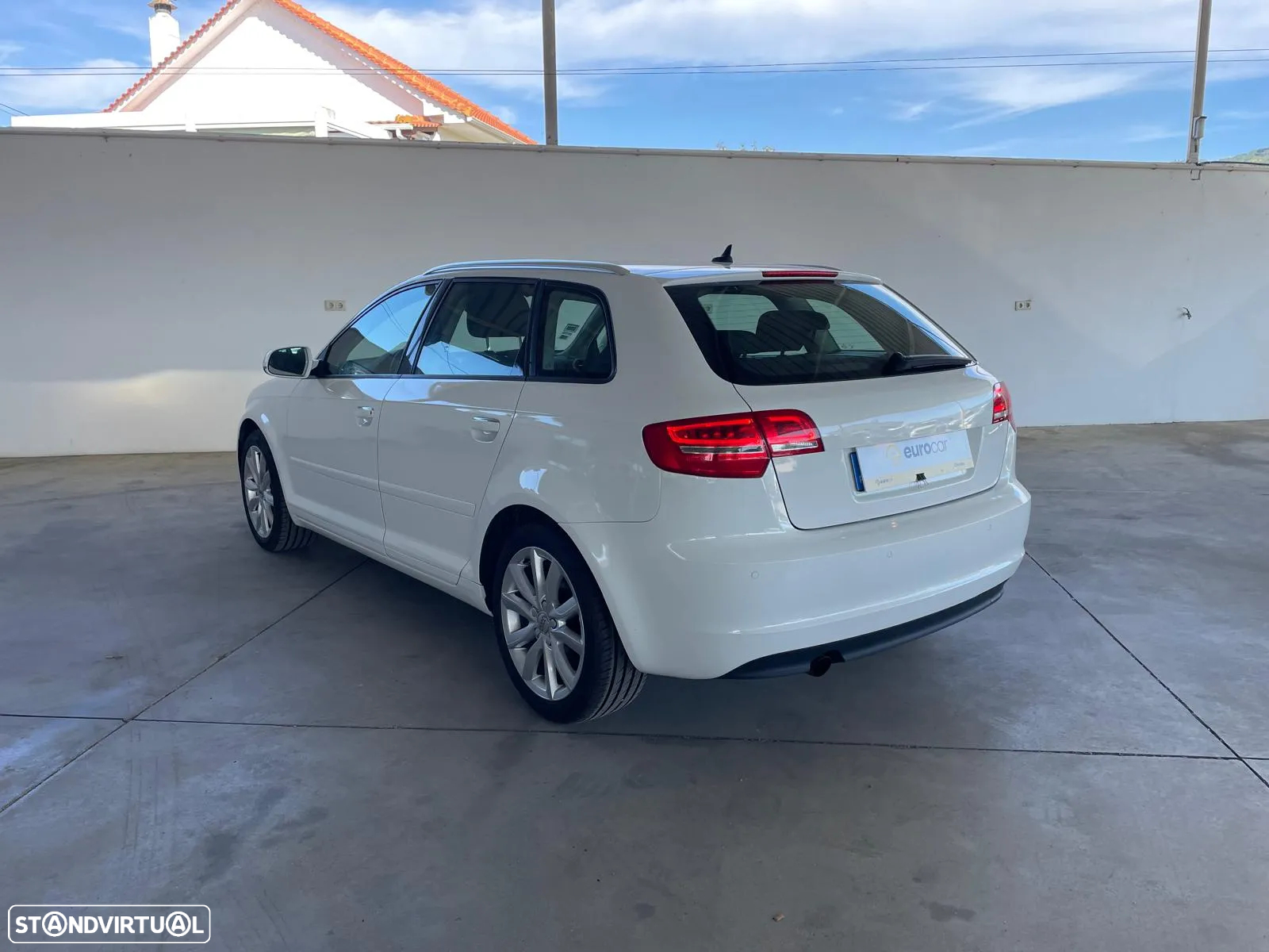 Audi A3 Sportback 1.6 TDI Attraction Business Line - 3