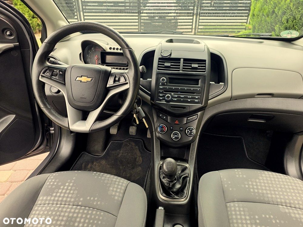 Chevrolet Aveo 1.2 LS - 5