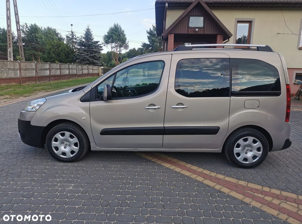 Peugeot Partner 110 Family - 4