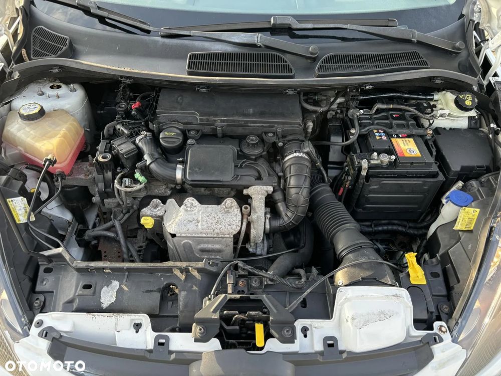 Ford Fiesta 1.4 TDCI - 11