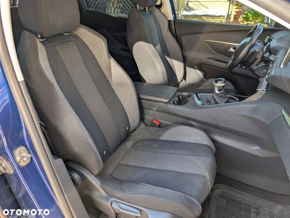 Peugeot 3008 HDi FAP 115 Active - 20