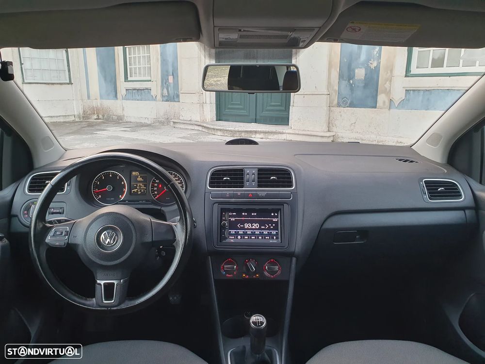 VW Polo 1.2 Confortline - 28