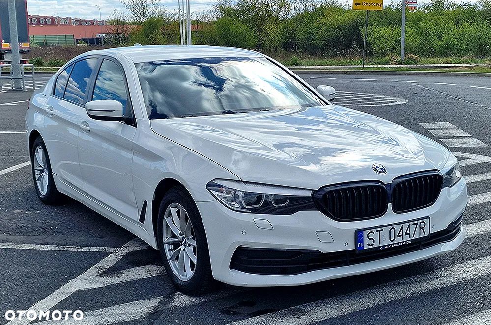 BMW Seria 5 518d Business Edition - 2