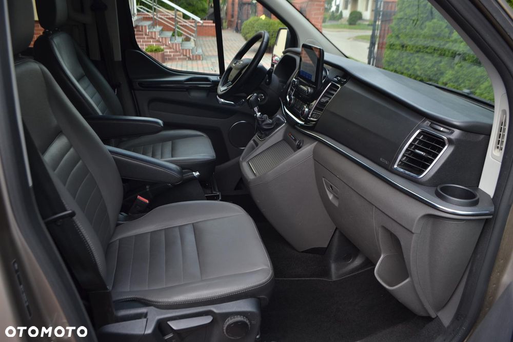 Ford Tourneo Custom 2.0 EcoBlue Hybrid L2 Titanium - 27