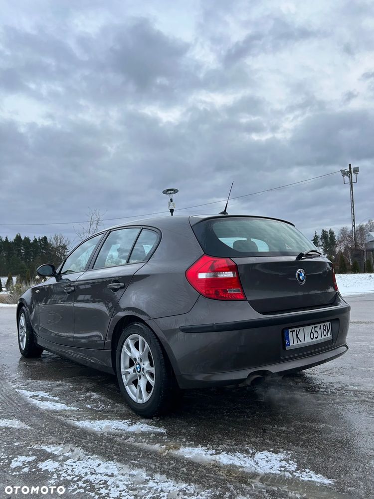 BMW Seria 1 118i - 4