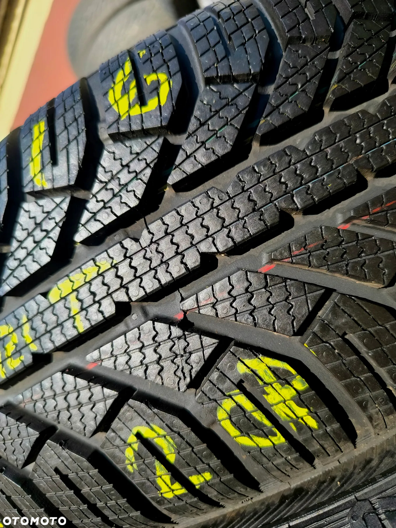 215/60R16 99H Opony Zimowe Zima SEMPERIT MASTER-GRIP 2 8,5mm J.NOWE DEMO Legnica ALU-RAD 215/60 - 4