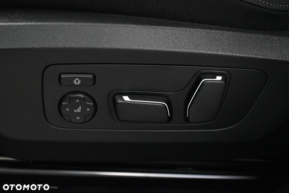 BMW X3 xDrive20d mHEV - 21