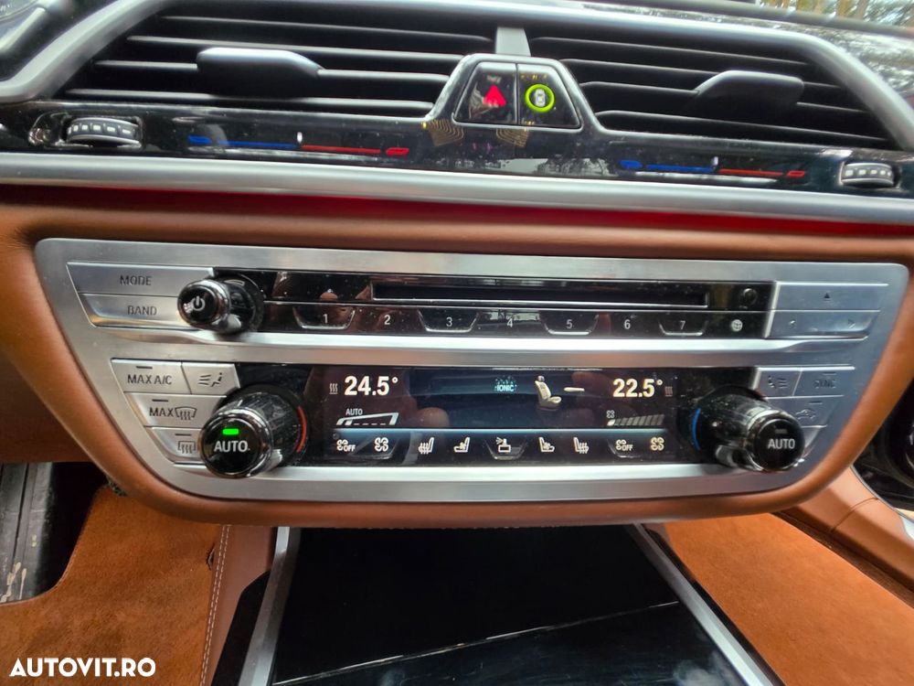 BMW Seria 7 750Li xDrive - 15