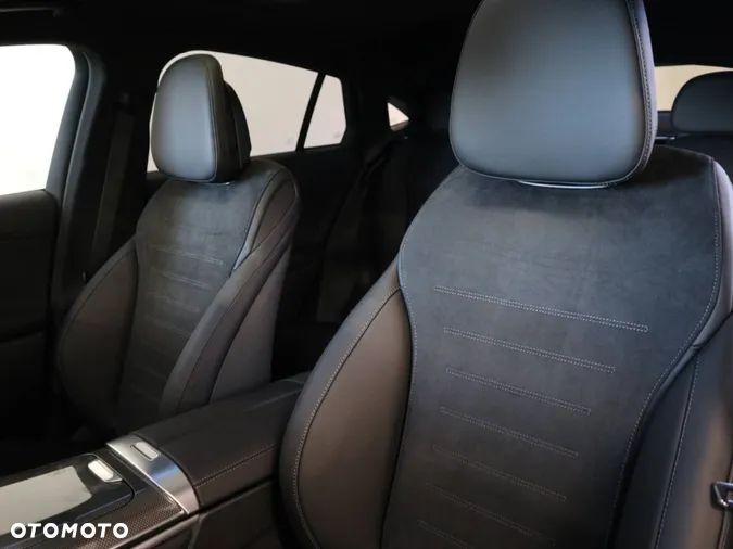 Mercedes-Benz GLC 300 e PHEV 4-Matic AMG Line - 5