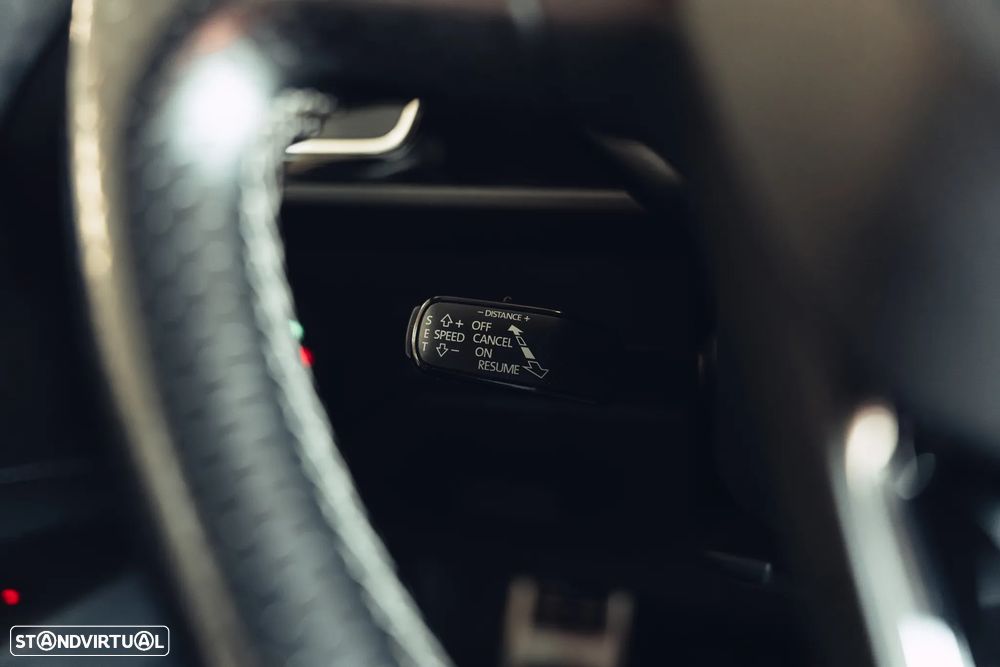 SEAT Leon 2.0 TSI Cupra DSG S/S - 32