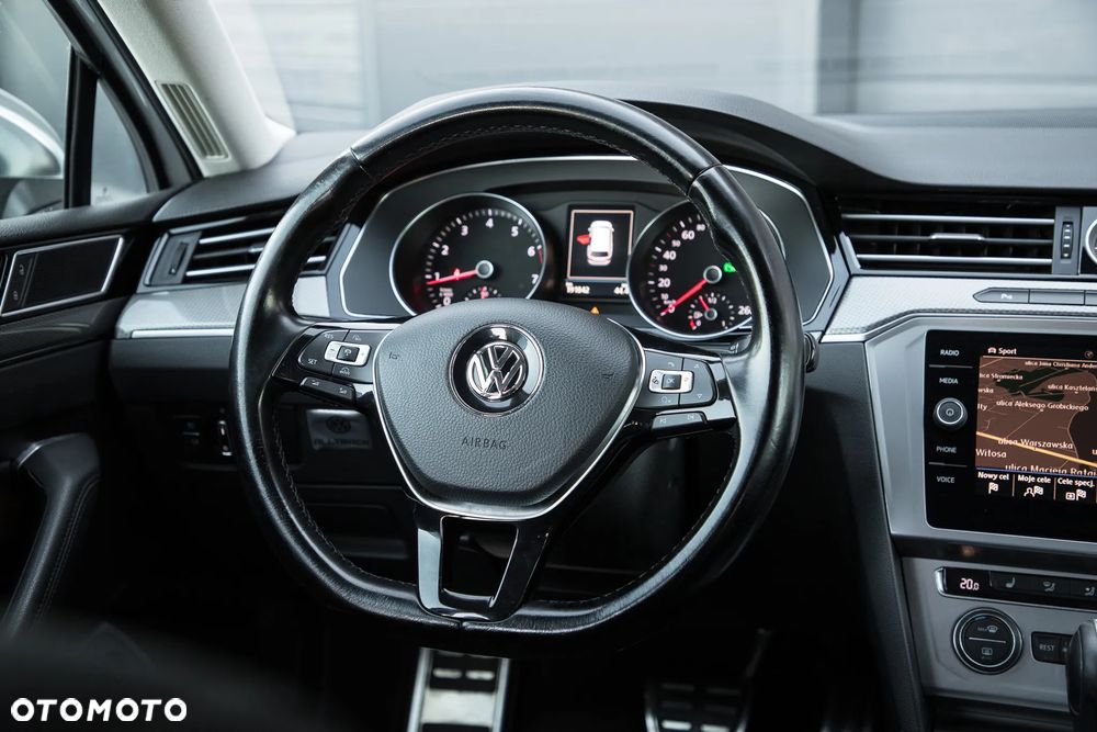 Volkswagen Passat Alltrack 2.0 TSI (BMT) 4Motion DSG - 32