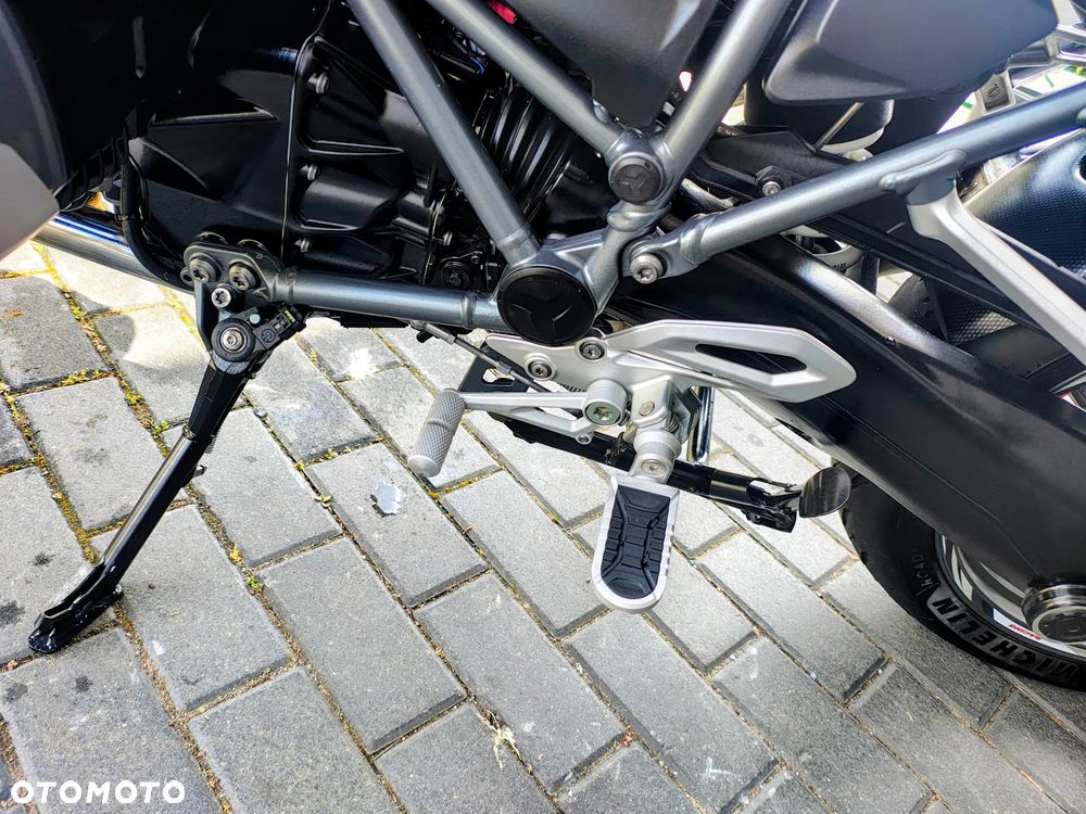 BMW R - 23