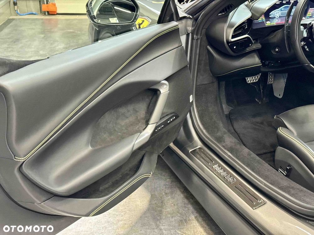 Ferrari 296 GTB - 19