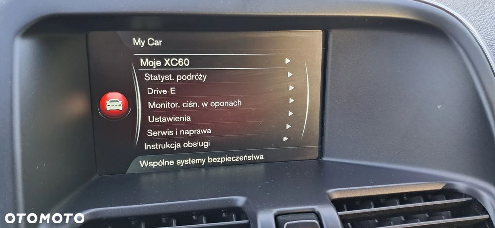 Volvo XC 60 D4 Drive-E Momentum - 29