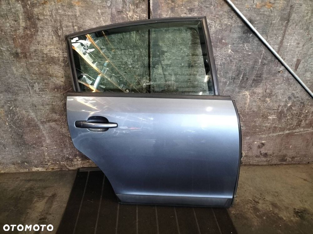 DRZWI KOMPLETNE PRAWY TYŁ CITROEN C4 I EZW - 1