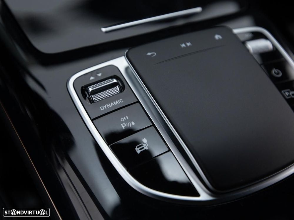 Mercedes-Benz EQC 400 4Matic - 23