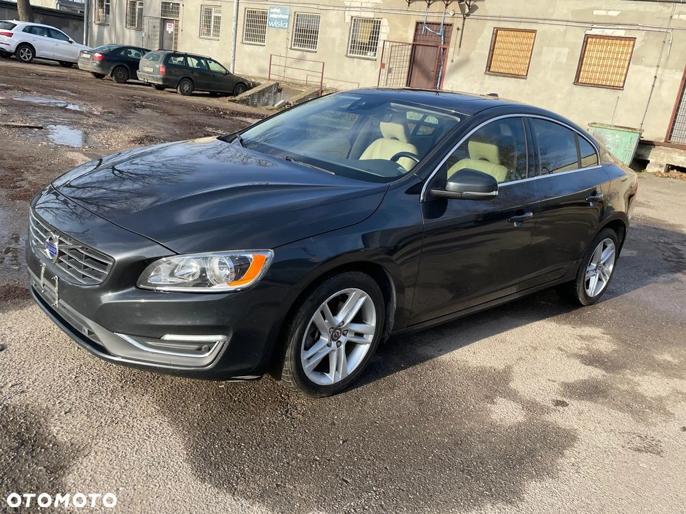 Volvo S60 - 5