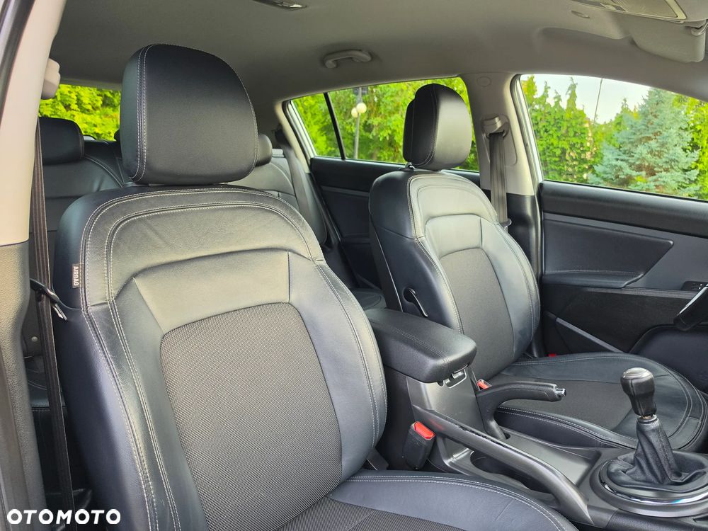 Kia Sportage 2.0 XL 2WD - 39