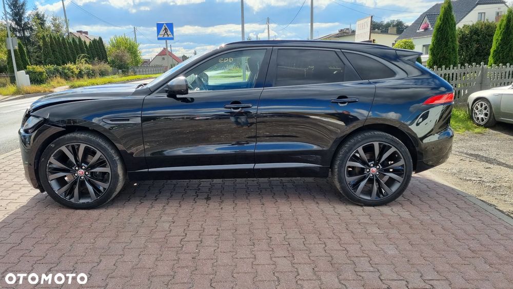Jaguar F-Pace 2019 photo 2