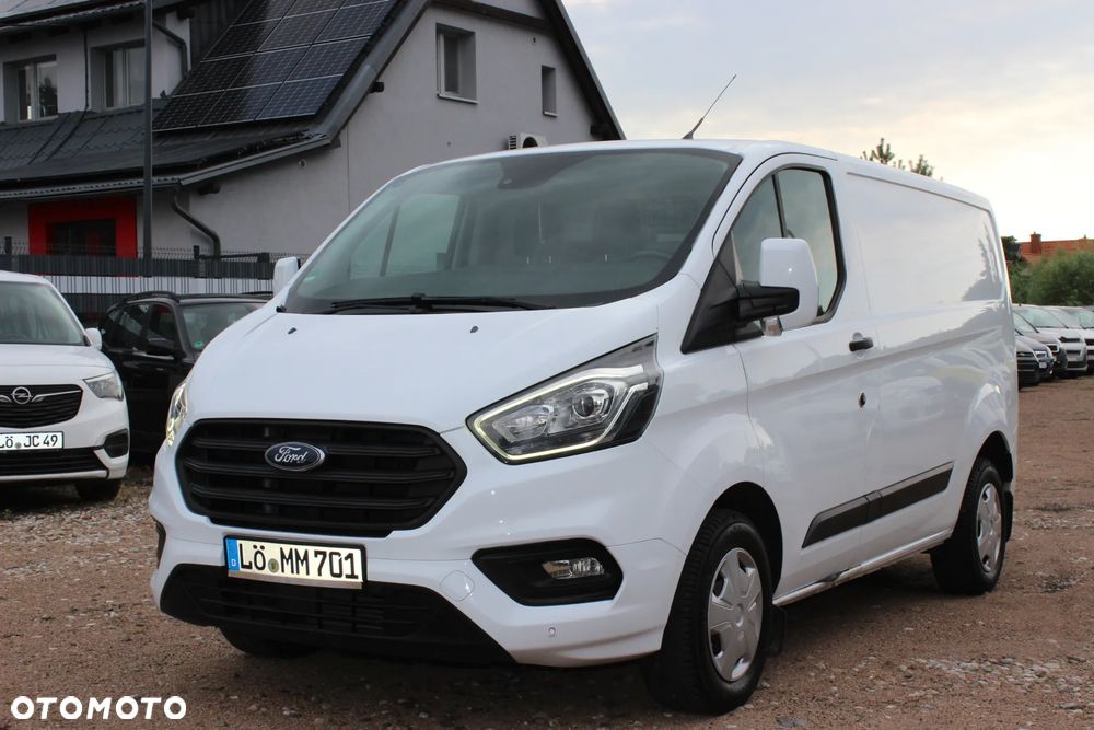 Ford TRANSIT CUSTOM - 28