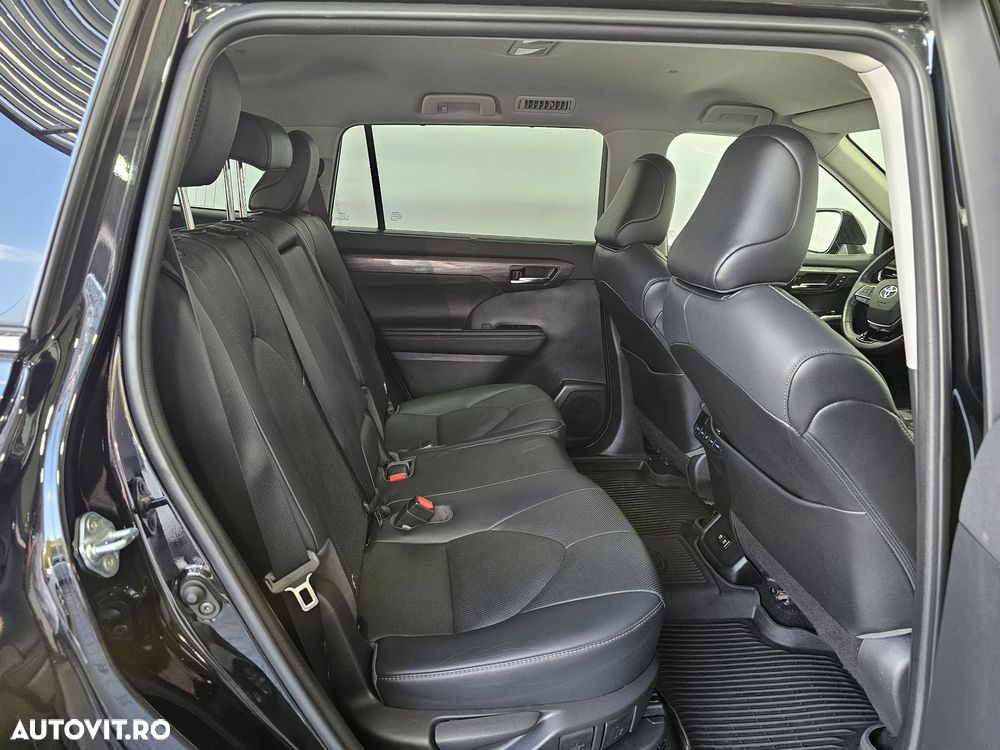Toyota Highlander 2.5 L Dynamic Force 248CP Executive Metallic - 37