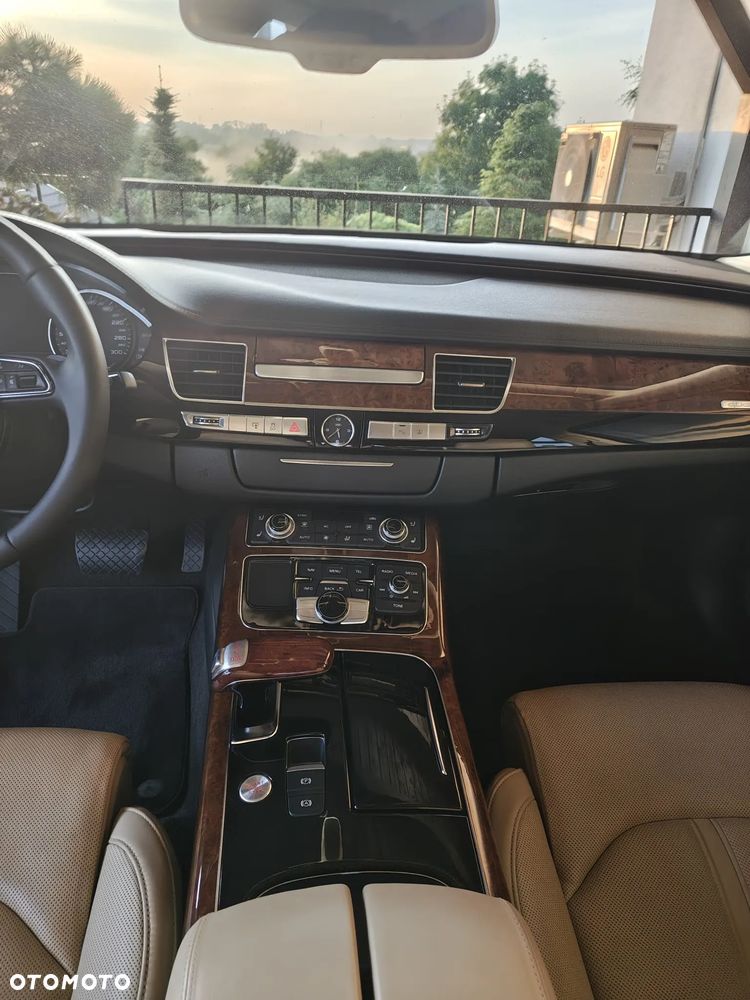 Audi A8 4.2 TDI Quattro - 23