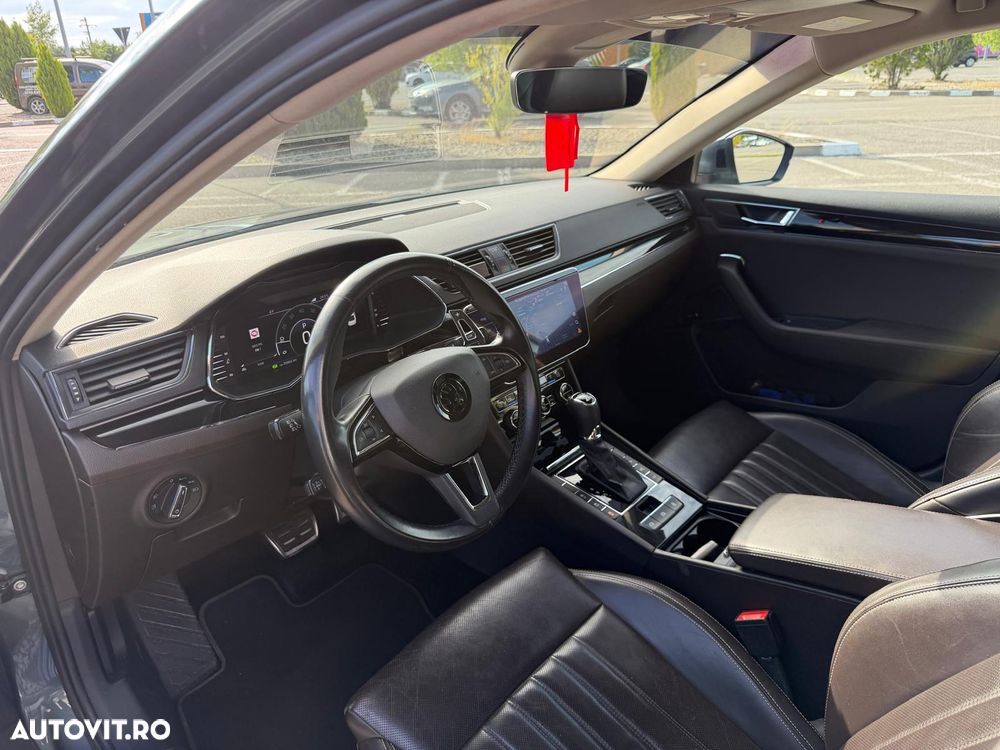 Skoda Superb 2.0 TSI 4X4 DSG Laurin & Klement - 11
