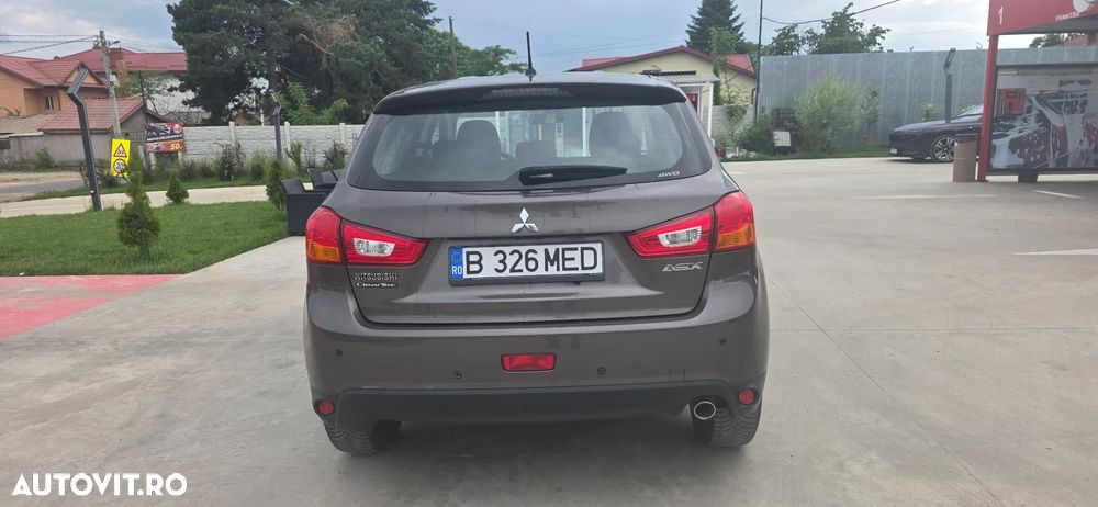 Mitsubishi ASX - 25