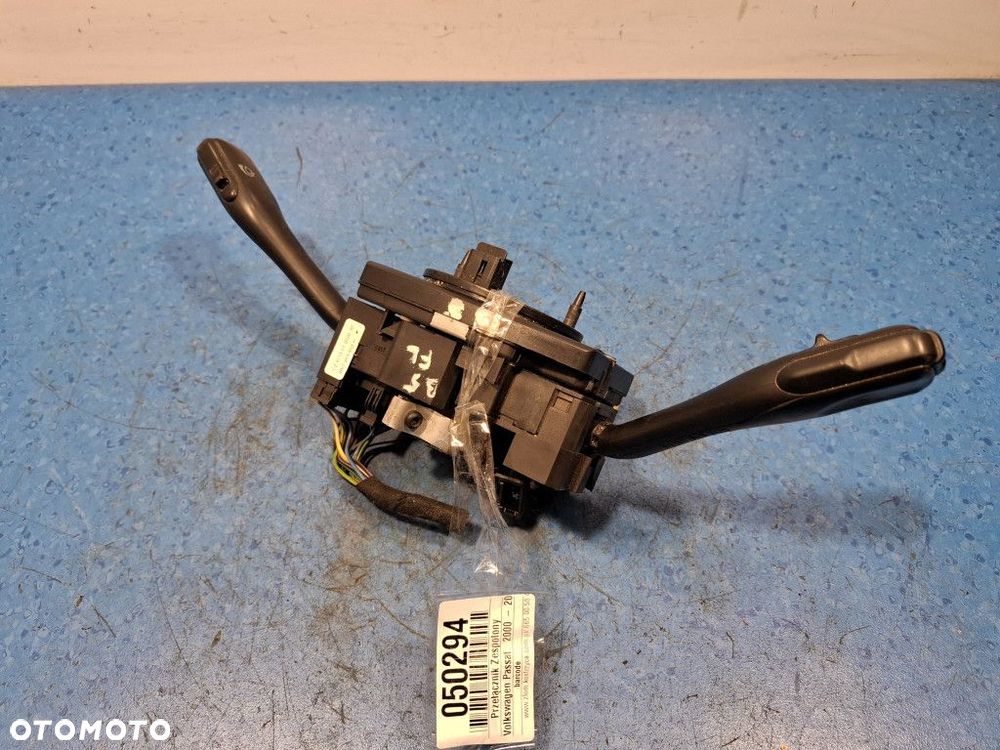 VW PASSAT B5 FL PRZEŁĄCZNIK ZESPOLONY 4B0953503H TEMPOMAT FIS - 6