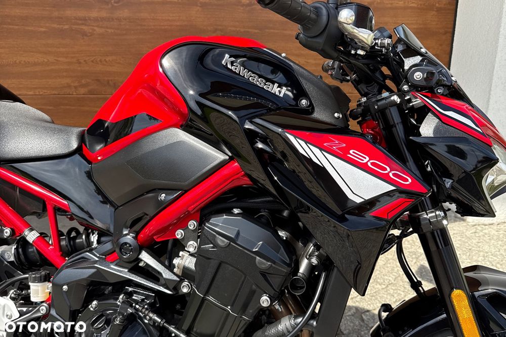 Kawasaki Z 900 - 6