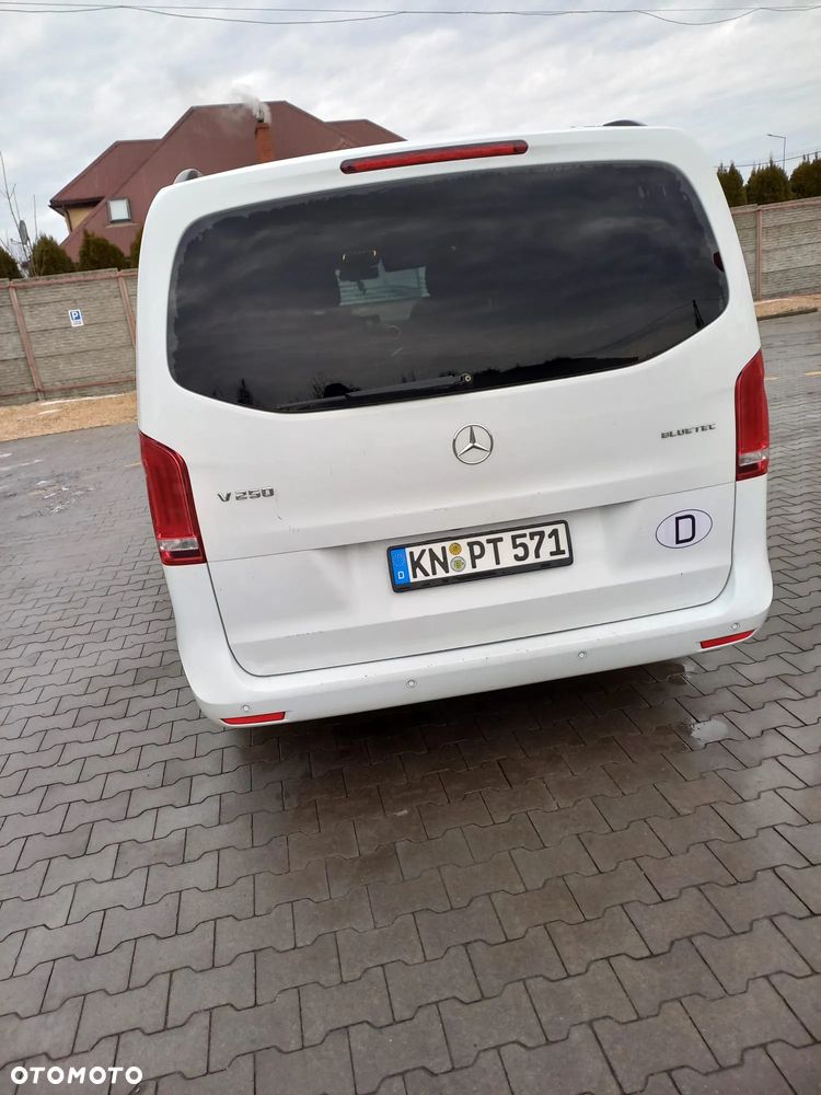Mercedes-Benz Klasa V 250 (BlueTEC) d 7G-Tronic (d³ugi) - 7