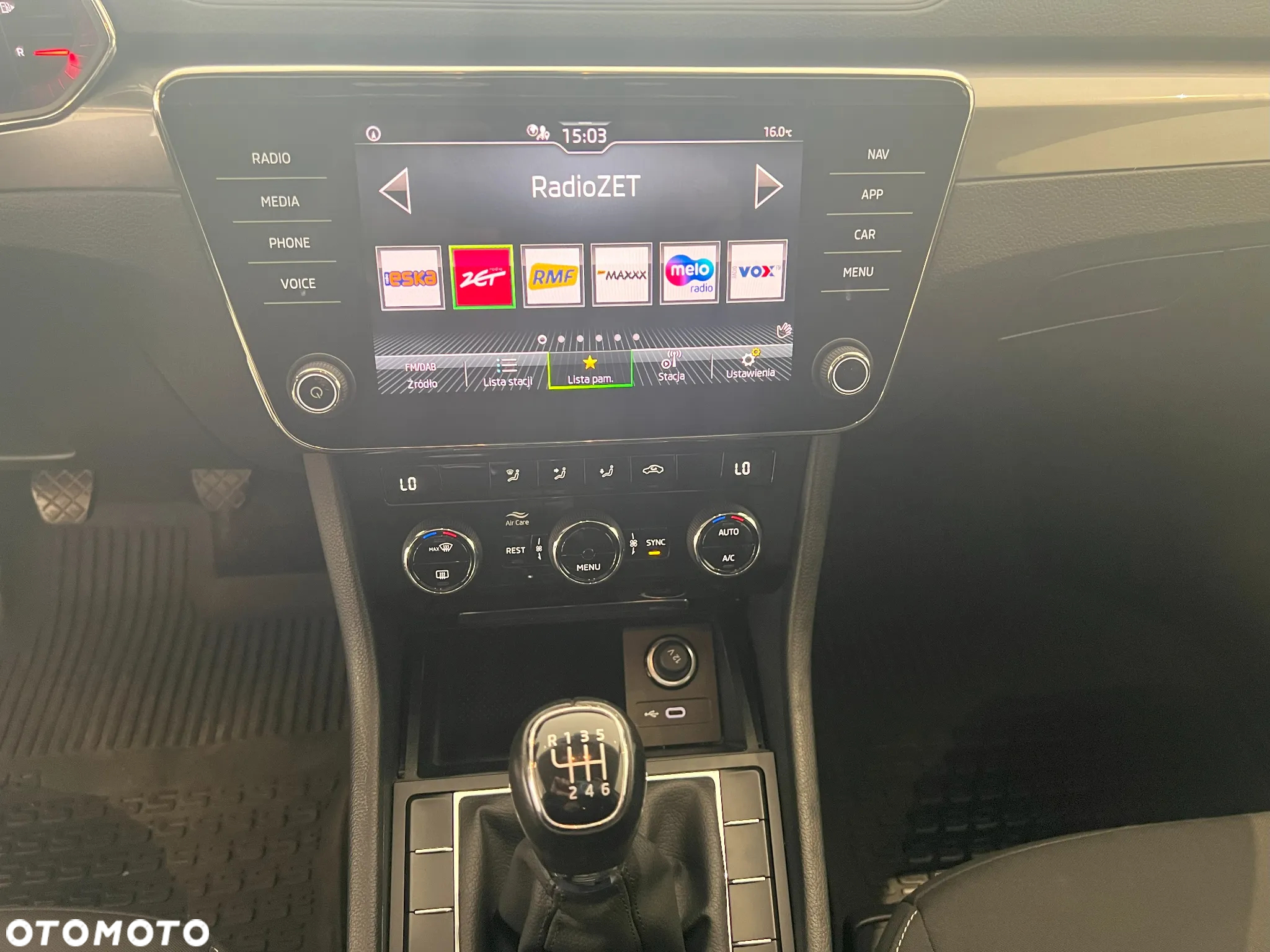 Skoda Superb 2.0 TDI SCR Active - 18