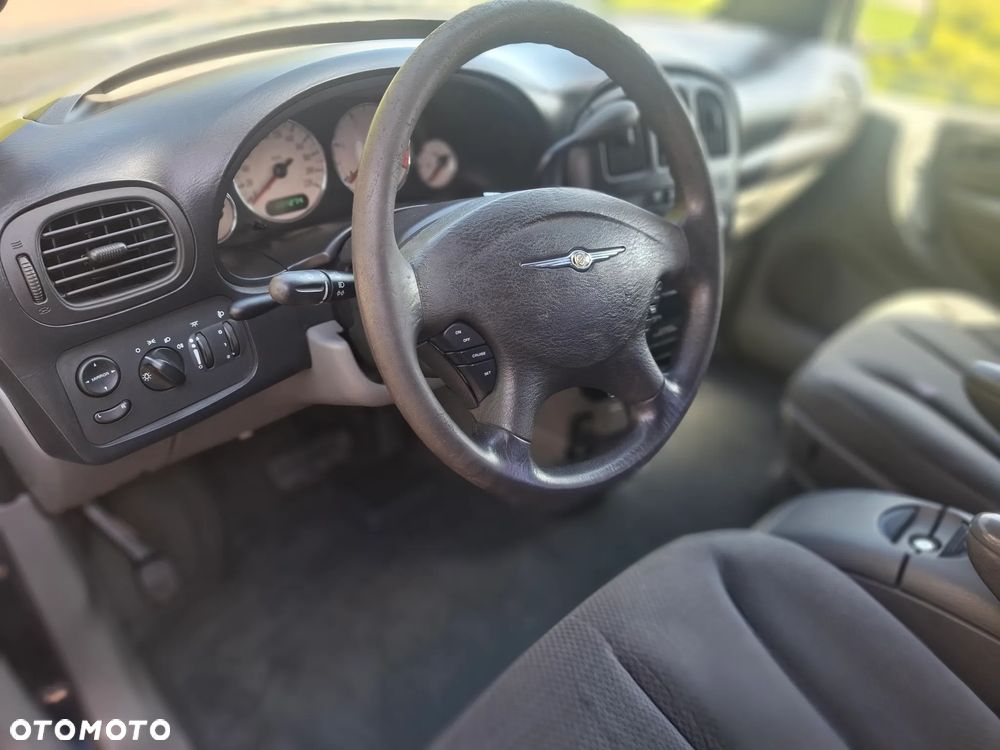 Chrysler Voyager 2.8 CRD Family - 7