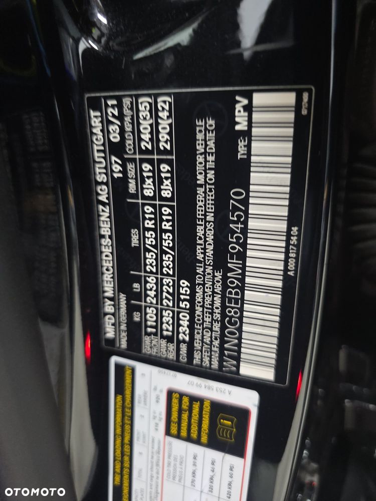 Mercedes-Benz GLC 300 4Matic 9G-TRONIC AMG Line Plus - 17