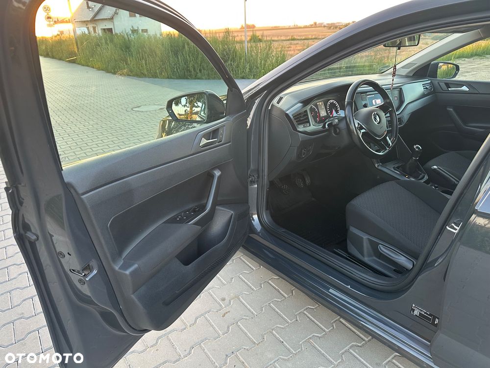 Volkswagen Polo - 15