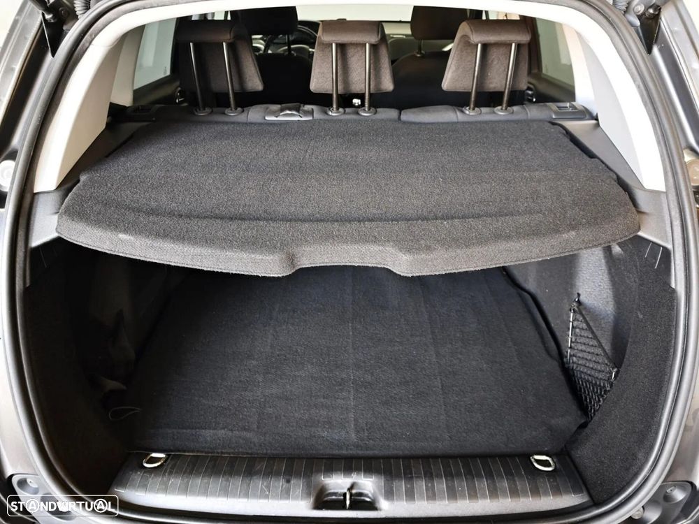 Peugeot 2008 1.2 PureTech Signature - 25