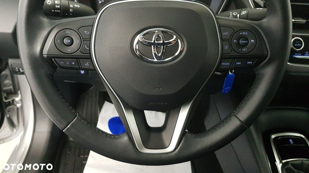Toyota Corolla - 23