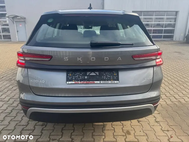 Skoda Kodiaq 2.0 TDI 4x4 DSG Selection - 6