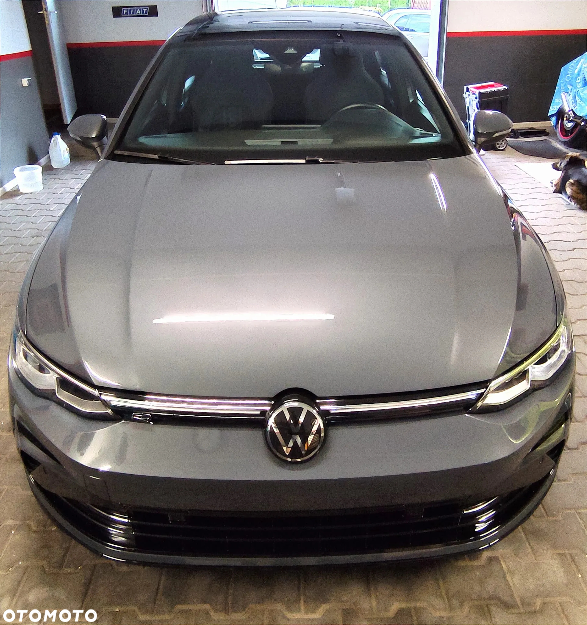 Volkswagen Golf 1.5 eTSI OPF DSG R-Line - 4